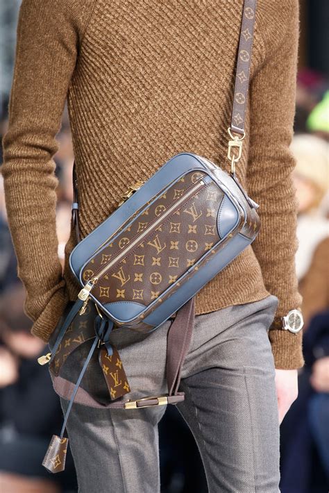 how to wear a lv men bag|louis vuitton men's bag.